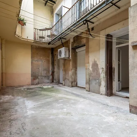 Apartment Proche De Centre Beziers